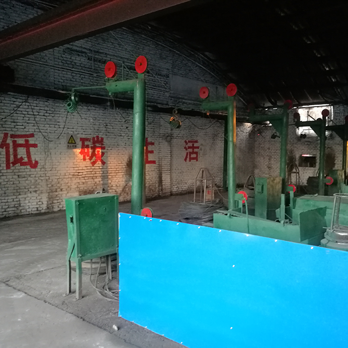 ��˿����